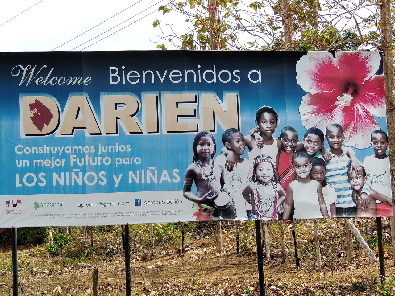 Darien Sign